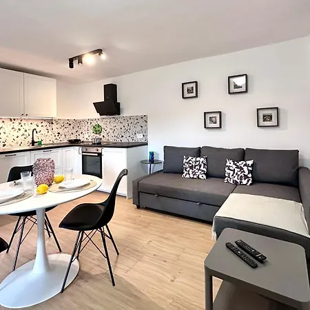 Santa Lucia App * Oprtalj